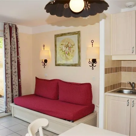 Maison Duplex Cosy 3 Pieces, 6 Pers. Avec Terrasse, Parking, Wifi Et Animaux Admis - - Fr-1-382-13 Grospierres