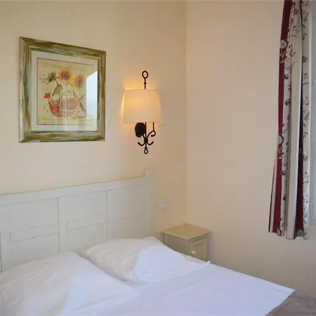 Maison Duplex Cosy 3 Pieces, 6 Pers. Avec Terrasse, Parking, Wifi Et Animaux Admis - - Fr-1-382-13 Grospierres
